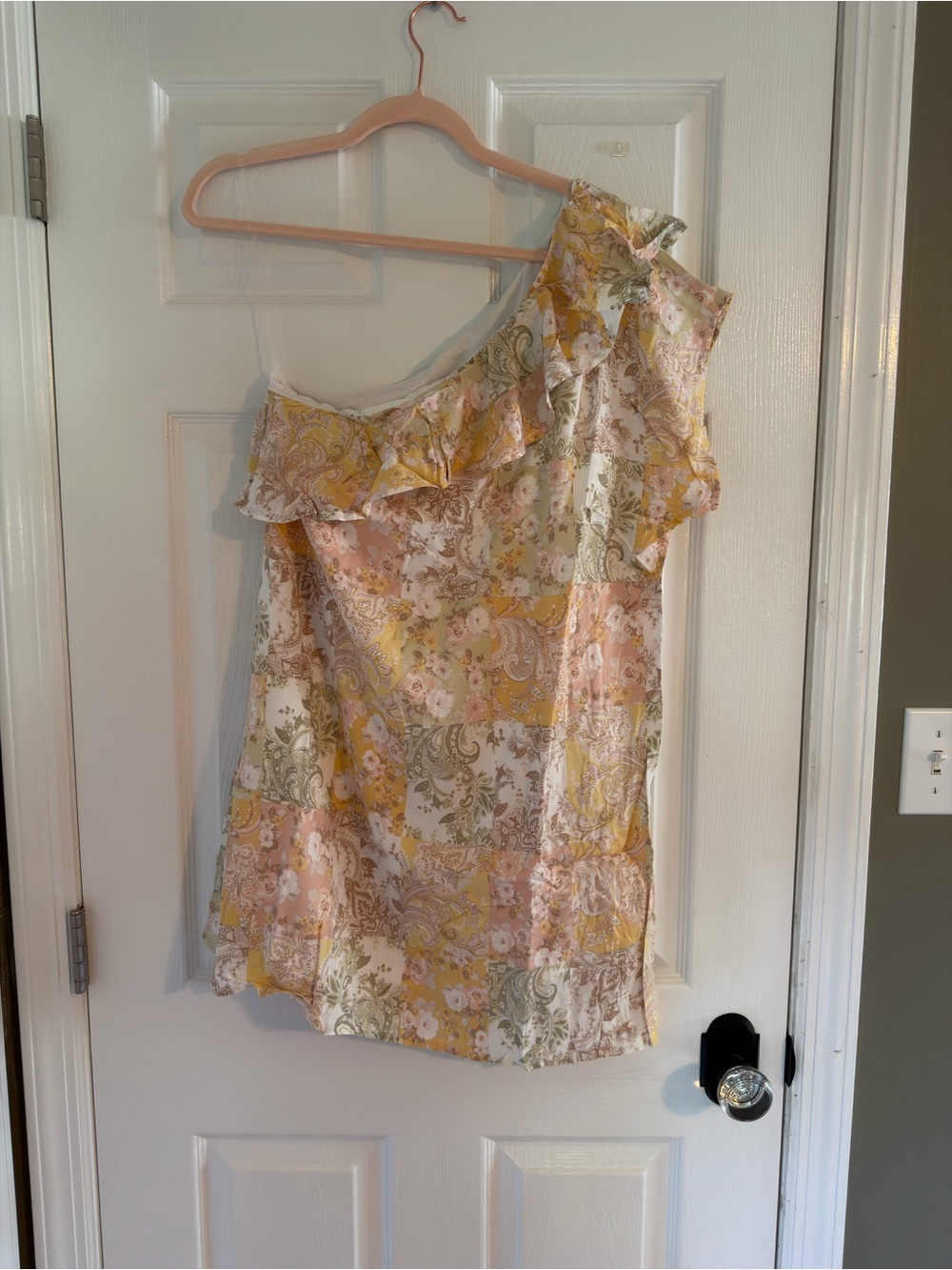 NWT Emily Wonder Asymmetrical One-Shoulder Ruffle Romper - Yellow & Pink Floral